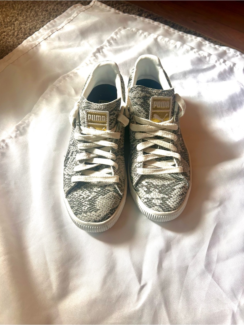 Puma White and Gray Snake-Print Low Top Sneakers